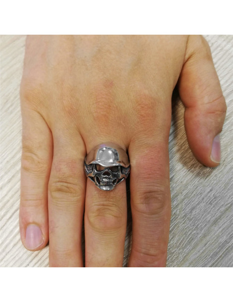 SREBRNY PIERŚCIEŃ Z CZASZKĄ PRÓBA 925