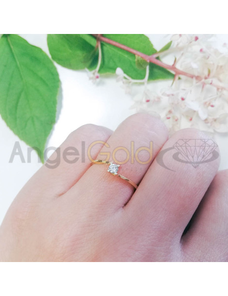 ZŁOTY PIERŚCIONEK ZARĘCZYNOWY PR. 585