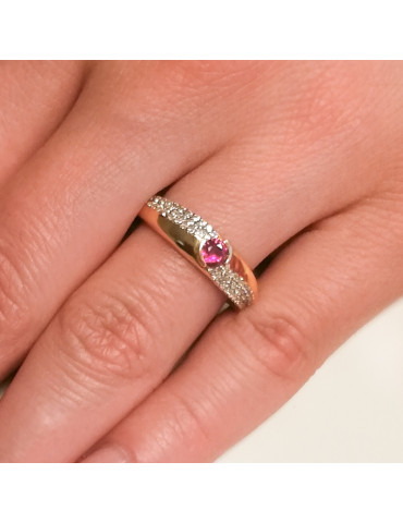 ZŁOTY PIERŚCIONEK ZARĘCZYNOWY Z BŁĘKITNĄ CYRKONIĄ PR. 585