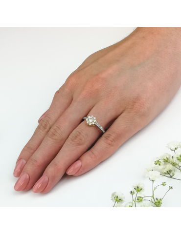 ZŁOTY PIERŚCIONEK ZARĘCZYNOWY KWIAT PR. 333