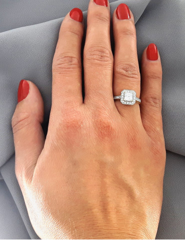 ELEGANCKI PIERŚCIONEK ZARĘCZYNOWY KWADRAT ZE ZŁOTA PRÓBY 585