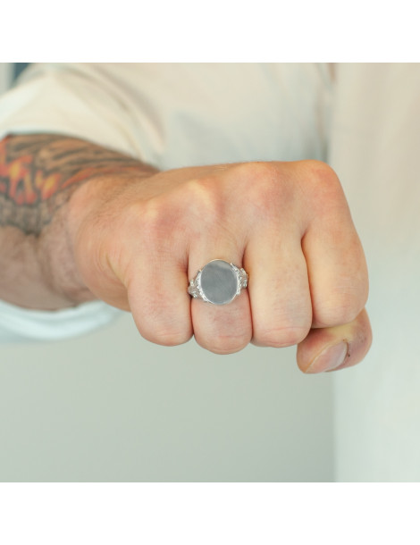 SREBRNY SYGNET Z ORNAMENTAMI PR. 925 + GRAWER