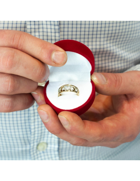 Złoty pierścionek zaręczynowy SERDUSZKA pr. 585