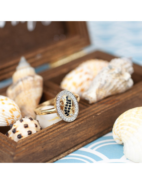 ZŁOTY PIERŚCIONEK Z CZARNYMI CYRKONIAMI PR. 333