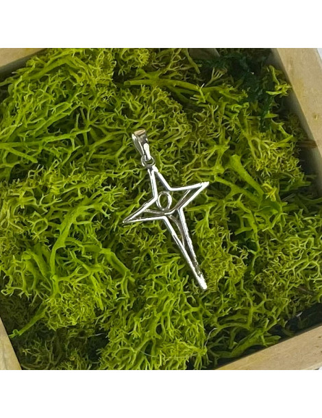 SREBRNY ARTYSTYCZNY KRZYŻ Z JEZUSEM PR. 925