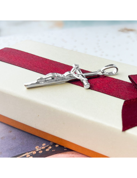 SREBRNY KRZYŻ PAPIESKI Z JEZUSEM CHRYSTUSEM PR. 925