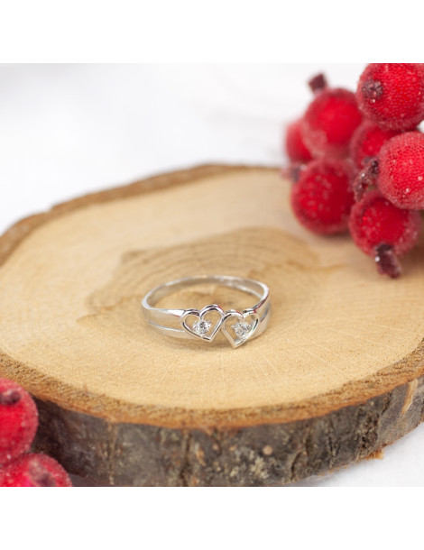 SREBRNY PIERŚCIONEK SERDUSZKA Z CYRKONIAMI PR. 925
