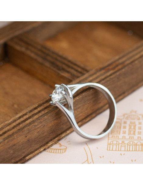 SREBRNY PIERŚCIONEK ZARĘCZNYNOWY Z DUŻĄ CYRKONIĄ PRÓBA 925