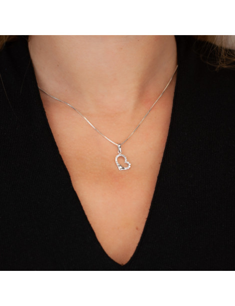 SREBRNY WISIOREK SERDUSZKO Z CYRKONIAMI PR. 925