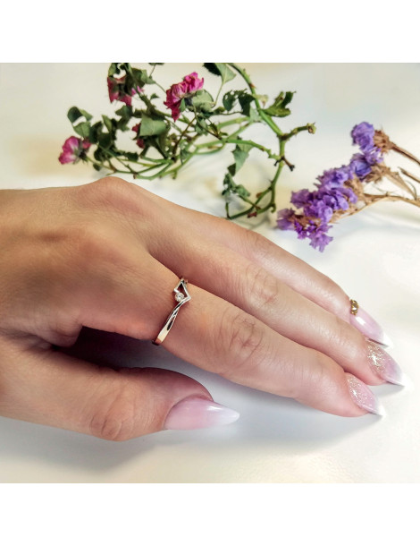 ZŁOTY PIERŚCIONEK ZARĘCZYNOWY PR. 585