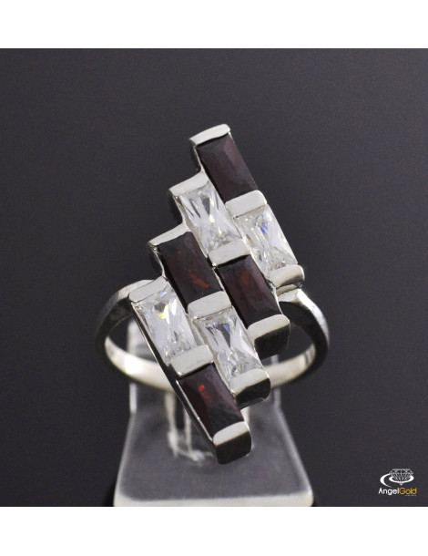 SREBRNY PIERŚCIONEK Z CYRKONIAMI PR. 925 PROSTOKĄTY