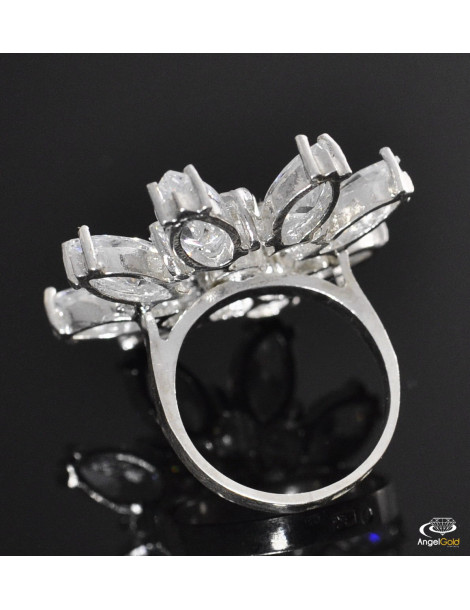 OKAZAŁY PIERŚCIONEK KWIAT Z CYRKONIAMI ZE SREBRA PRÓBY 925