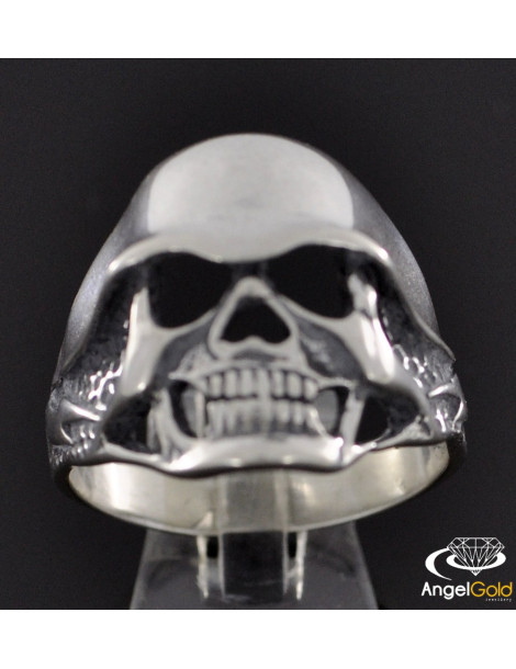 SREBRNY PIERŚCIEŃ Z CZASZKĄ PRÓBA 925